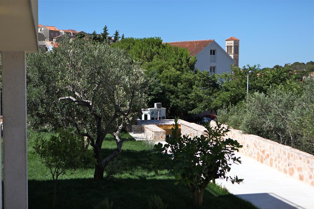 חוואר Villa Fora Hvar מראה חיצוני תמונה